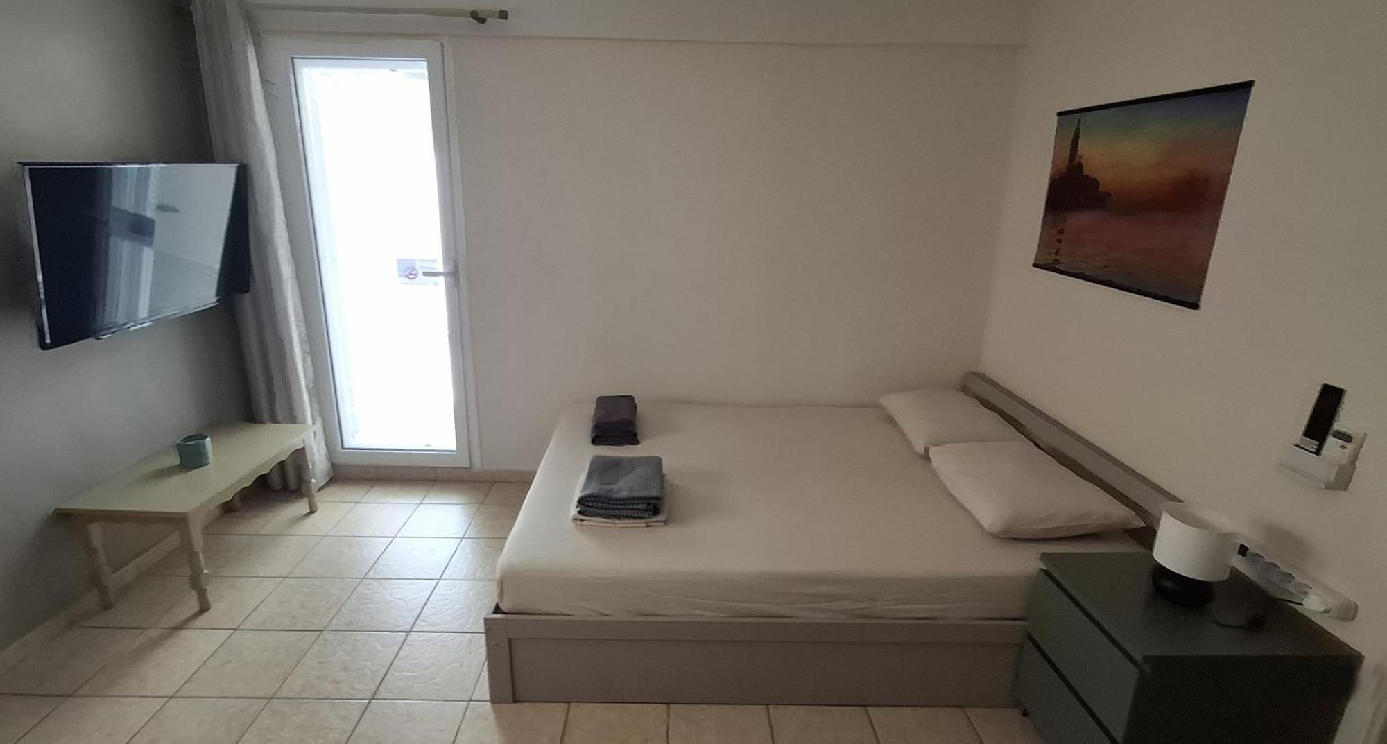 Honeybee4 - Cozy Studio Close To The Port, Airport & Athens Rafína Zewnętrze zdjęcie