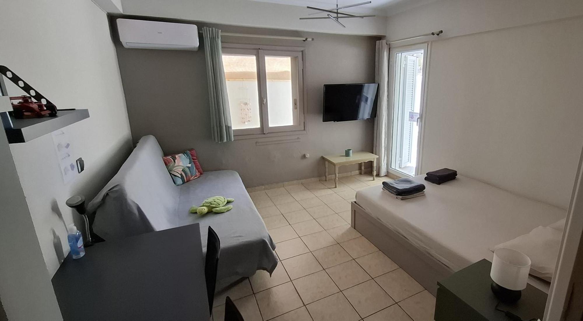 Honeybee4 - Cozy Studio Close To The Port, Airport & Athens Rafína Zewnętrze zdjęcie
